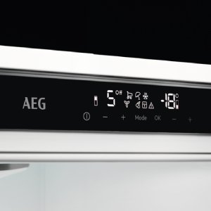მაცივარი AEG RMB76121NX