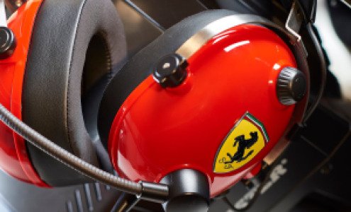 Thrustmaster Racing Headset Scuderia Ferrari Edition-DTS - Red